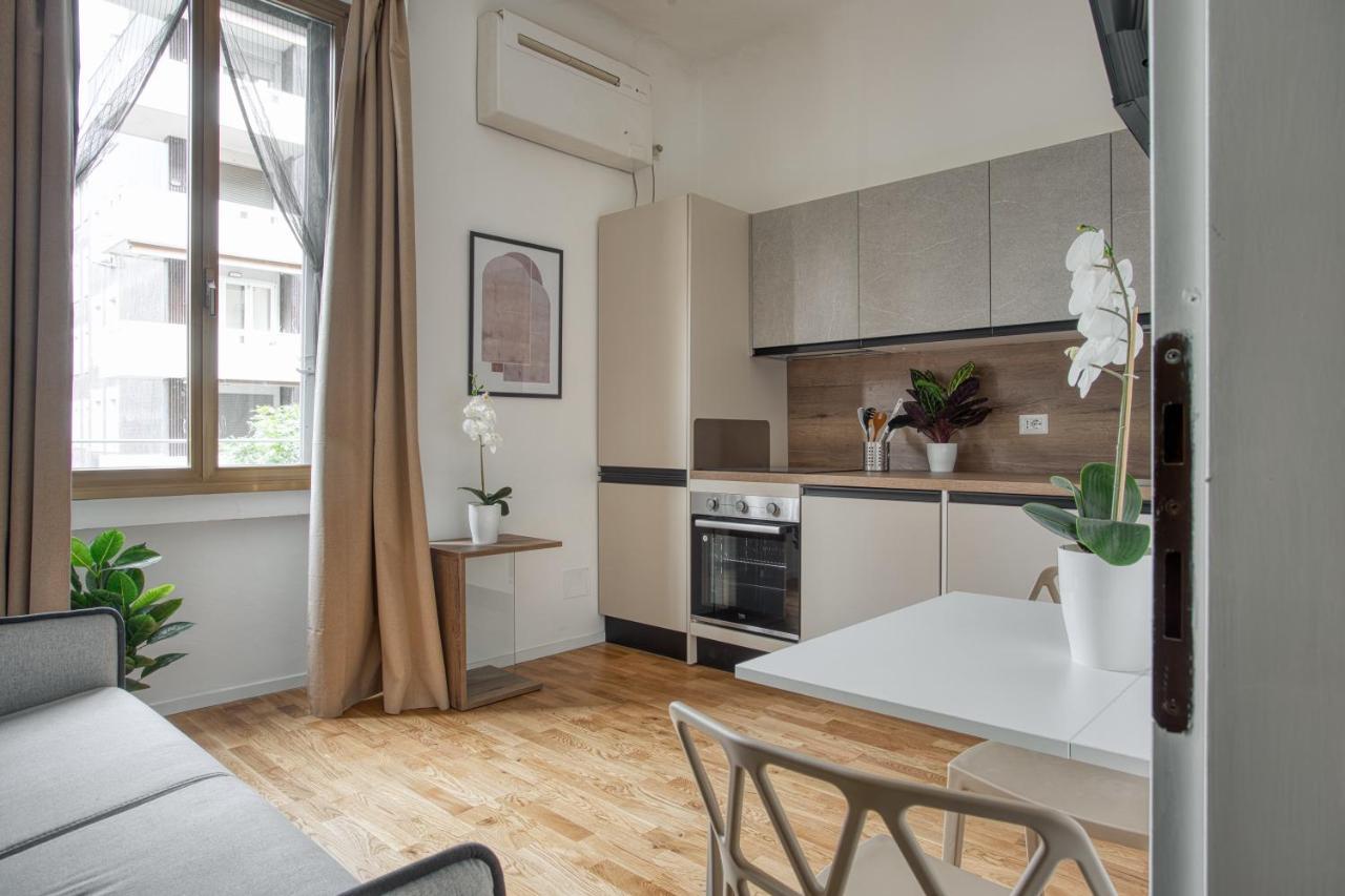 Joivy Chic Studio, Easy Access To Centre Mailand Exterior foto